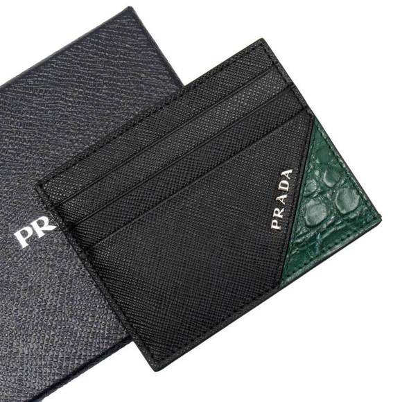 Prada pass green black Case leather - Picture 1 of 3